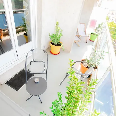 Centre Avec Balcon Et Parking * Carcassonne